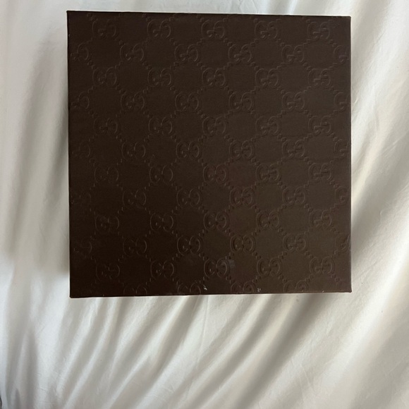 NEW Authentic Gucci Allover Embossed Brown Logo Empty box 7.5x7.5x3.5 - Picture 4 of 8
